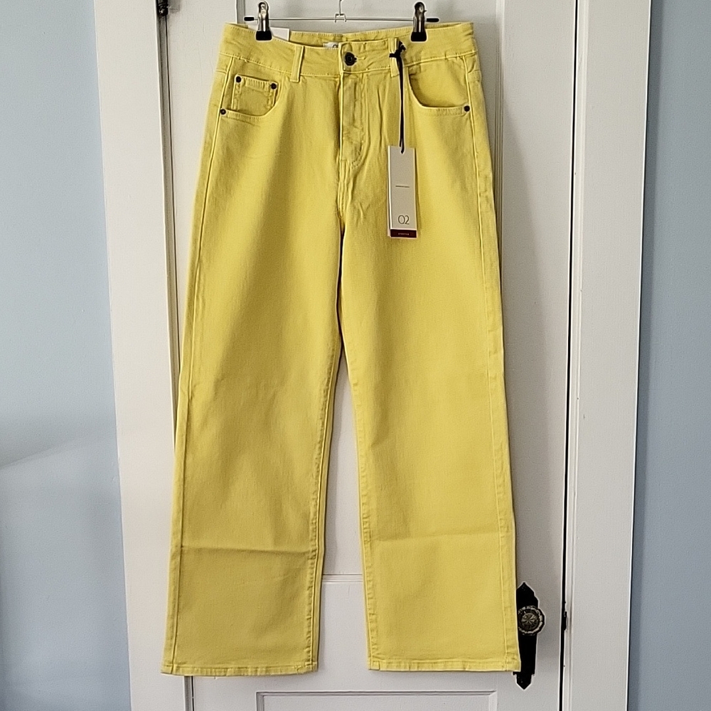 NWT! Q2 Premium Denim Yellow wide leg Jeans